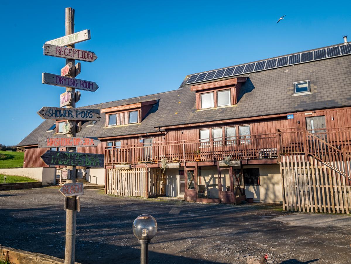 Anglesey Outdoors Albergue Holyhead Exterior foto